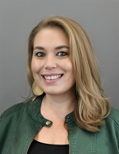 Nicole Artzer